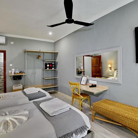 River View Lodge Касане Экстерьер фото