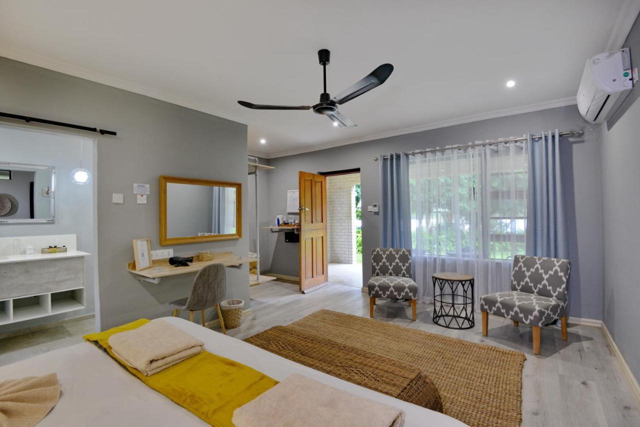 River View Lodge Касане Экстерьер фото